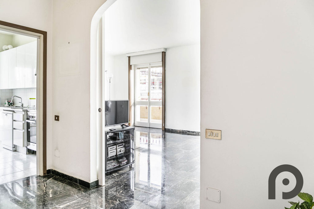 Milano (Gerusalemme/Cenisio) Attico con terrazzo