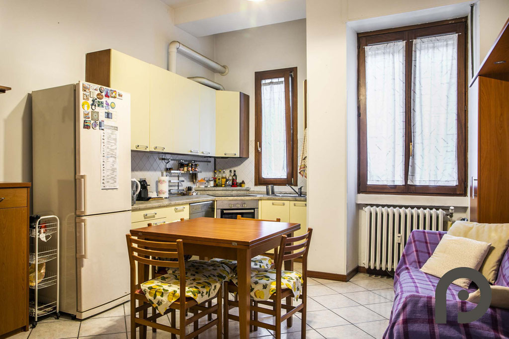 Milano (Firenze/Cenisio) Trilocale in contesto signorile