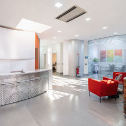 Milano (Porta Vercellina/Conciliazione) prestigioso ufficio in palazzo d'epoca