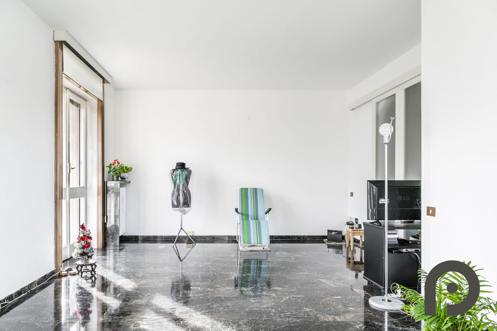 Milano (Gerusalemme/Cenisio) Attico con terrazzo