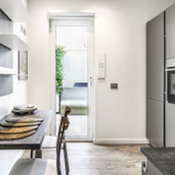 Milano (Lampugnano/Bonola) Residenza in villa in classe A