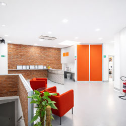 Milano (Porta Vercellina/Conciliazione) prestigioso ufficio in palazzo d'epoca