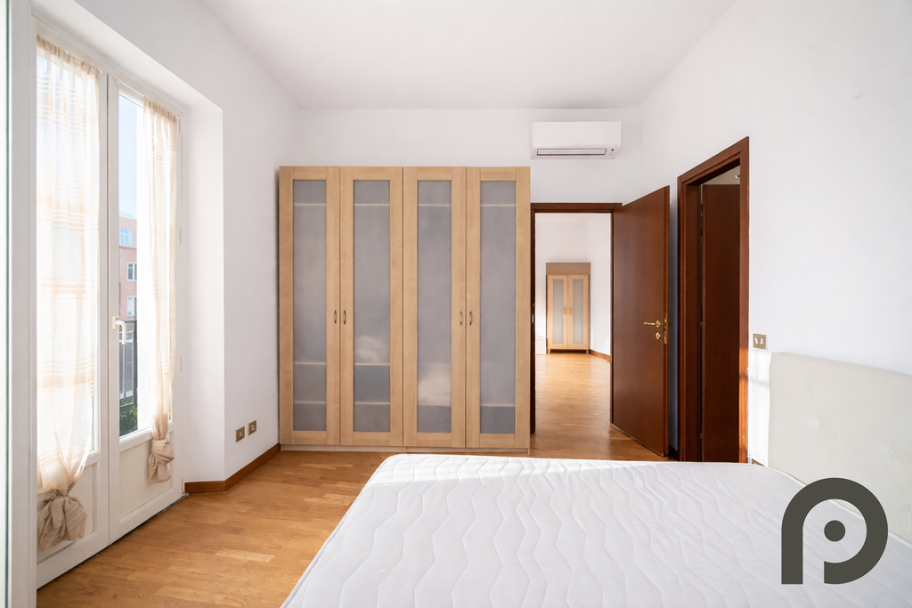 Milano (Carrobbio/Centro Storico) - Bilocale luminoso nel cuore di Milano