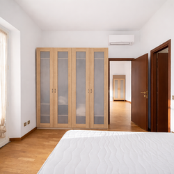 Milano (Carrobbio/Centro Storico) - Bilocale luminoso nel cuore di Milano