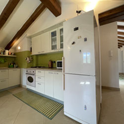 Garlenda (Alassio) Ottimo trilocale con terrazzo