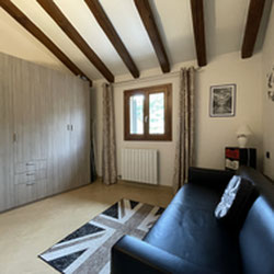 Garlenda (Alassio) Ottimo trilocale con terrazzo