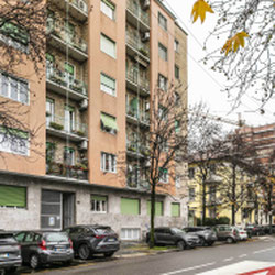 Milano (CityLife/Lotto) Open Space completamente ristrutturato zona CityLife