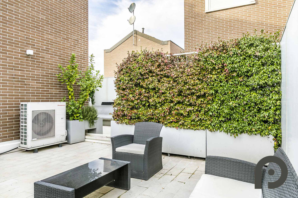 Milano (Lampugnano/Bonola) Residenza in villa in classe A