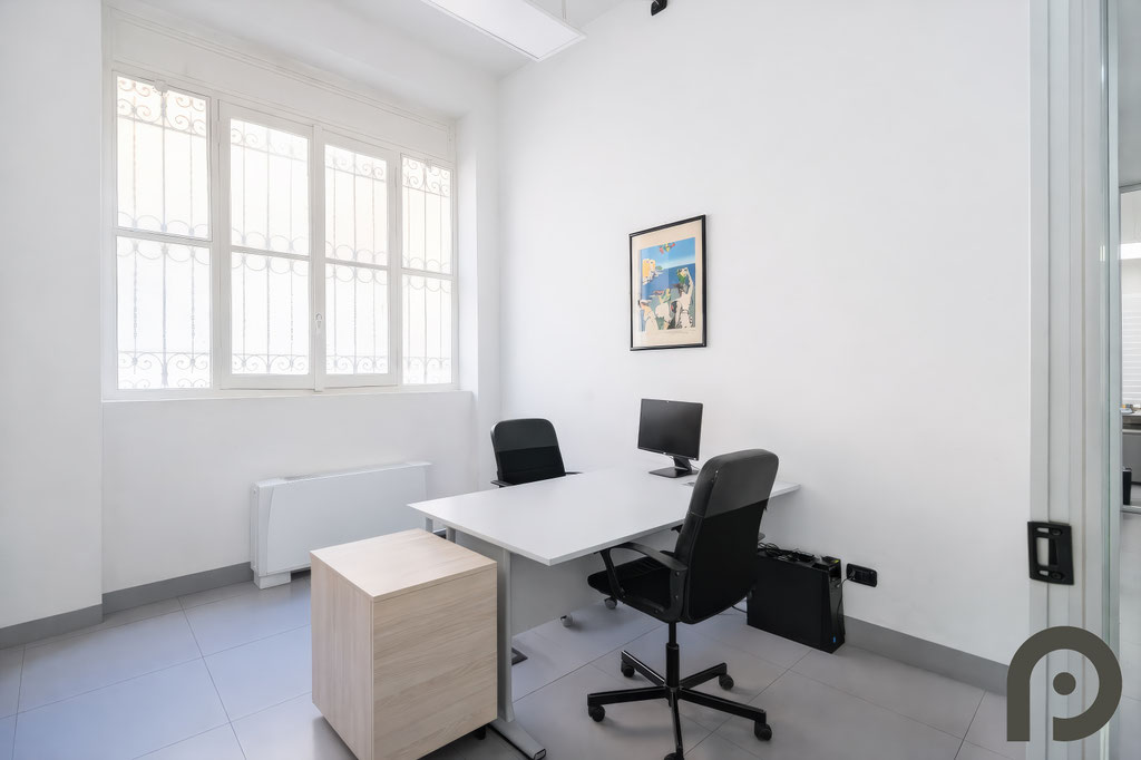 Milano (Porta Vercellina/Conciliazione) prestigioso ufficio in palazzo d'epoca