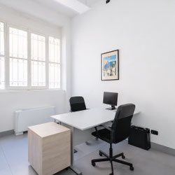 Milano (Porta Vercellina/Conciliazione) prestigioso ufficio in palazzo d'epoca