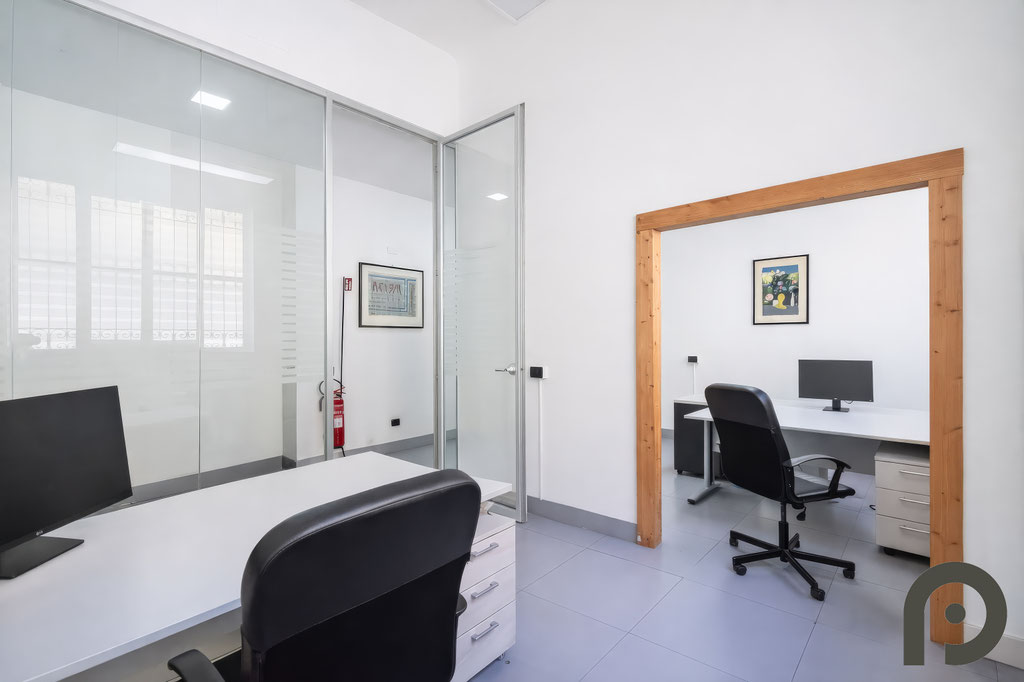 Milano (Porta Vercellina/Conciliazione) prestigioso ufficio in palazzo d'epoca