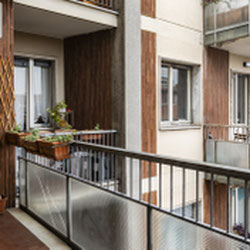 Milano (Dateo/Piazza Grandi) Luminosa soluzione con balconi
