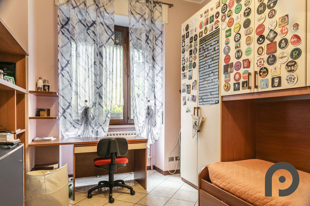 Milano (Firenze/Cenisio) Trilocale in contesto signorile