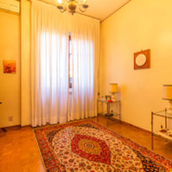 Milano (QT8/Monte Stella) Cinque locali  con possibilità di frazionamento