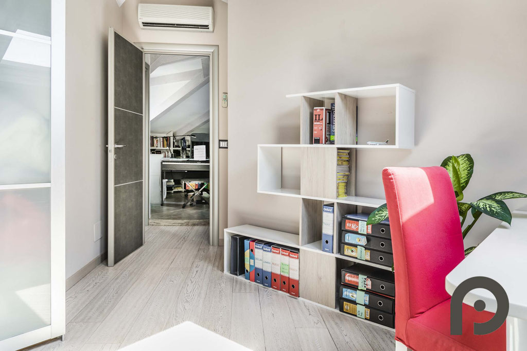 Asti (Centro storico) Prestigioso attico in palazzo storico nel cuore di Asti
