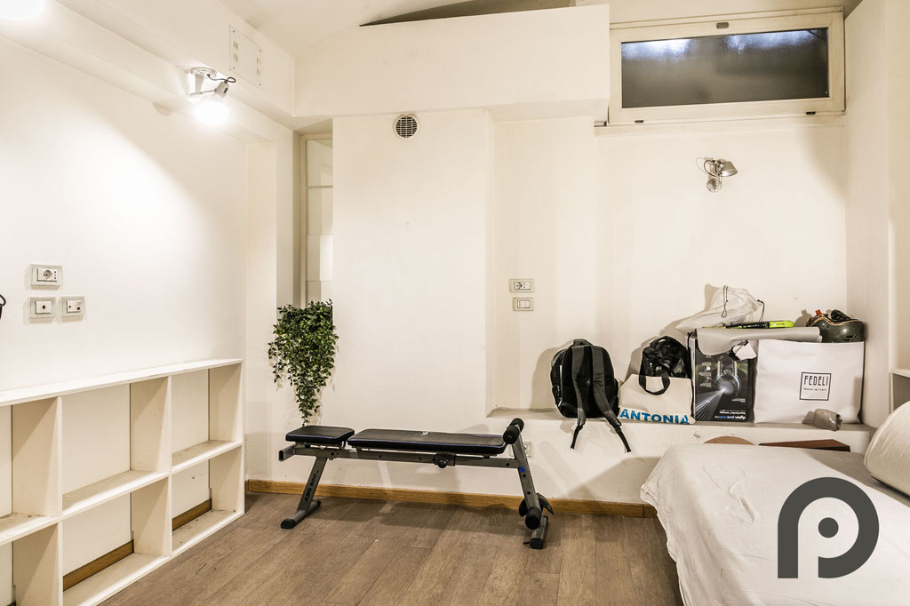 Milano (Monti/Magenta) Loft ristrutturato a nuovo in contesto d'epoca