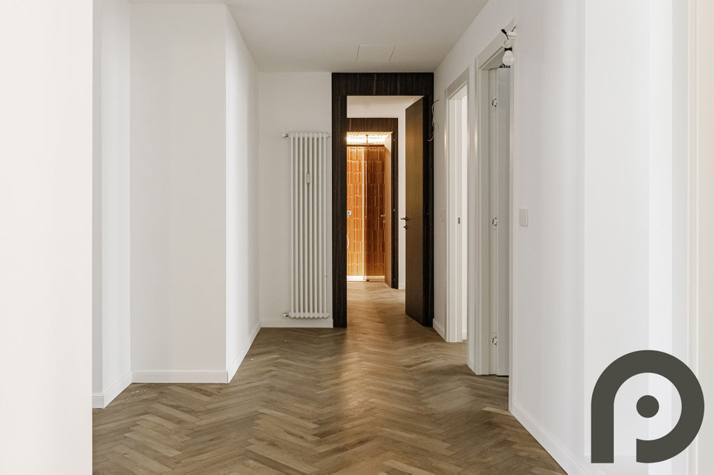Milano (Porta Venezia) Ampio appartamento ristrutturato a nuovo