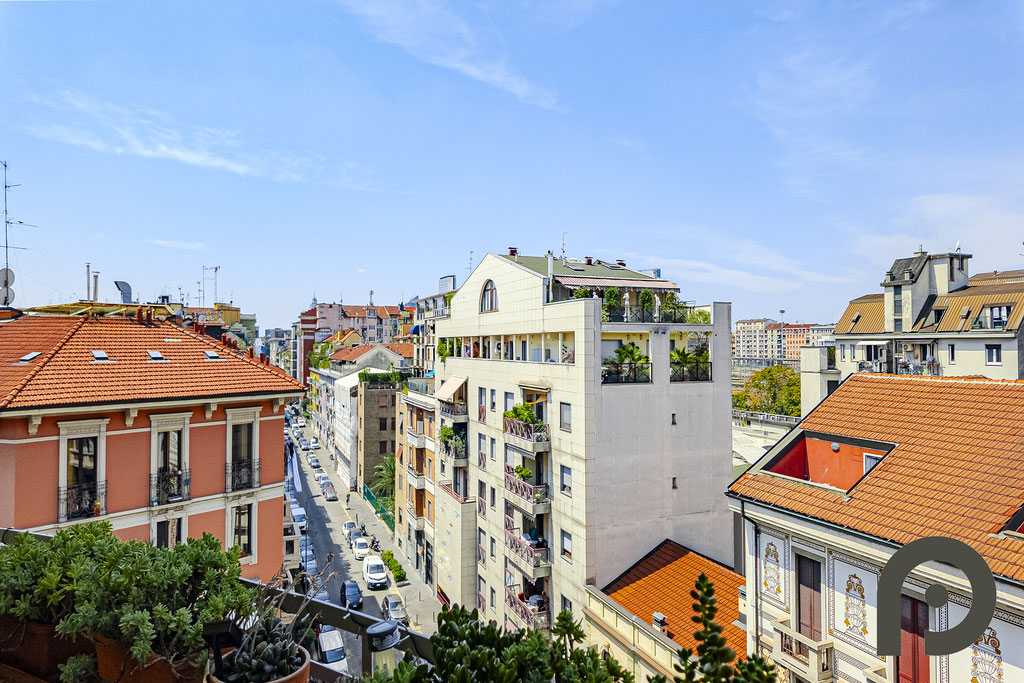 Milano (NoLo) Ampio Cinque locali con finiture di pregio