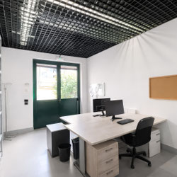 Milano (Porta Vercellina/Conciliazione) prestigioso ufficio in palazzo d'epoca