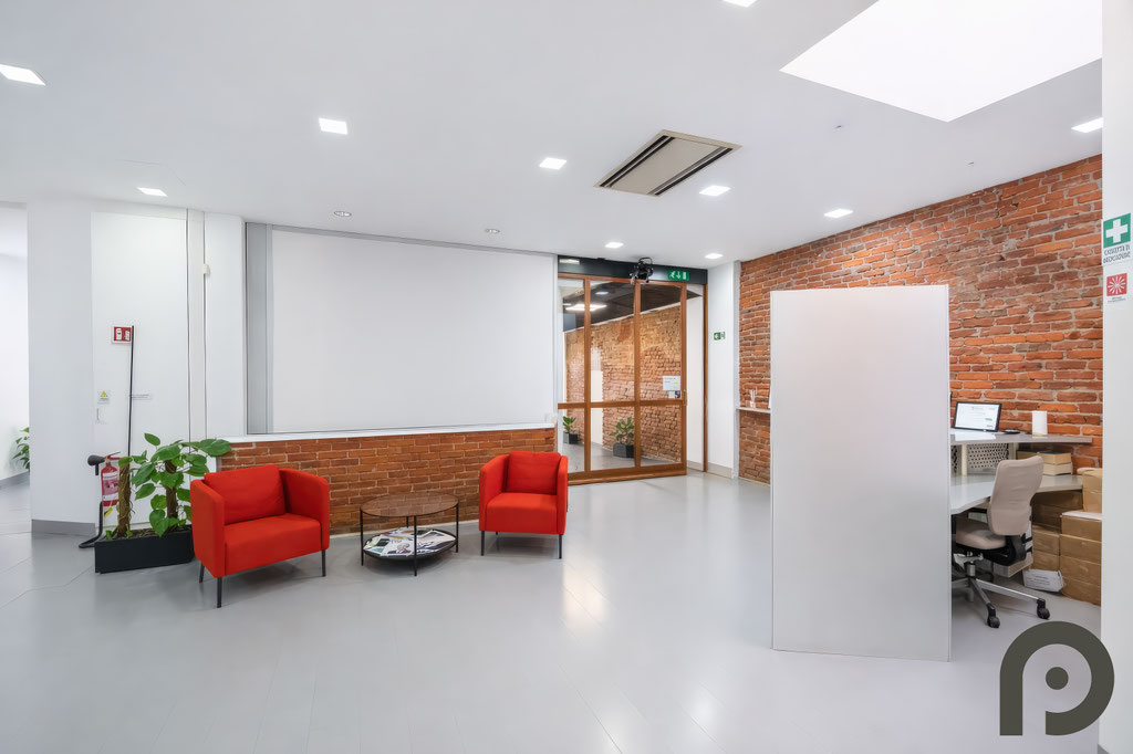 Milano (Porta Vercellina/Conciliazione) prestigioso ufficio in palazzo d'epoca