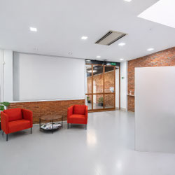 Milano (Porta Vercellina/Conciliazione) prestigioso ufficio in palazzo d'epoca