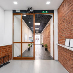 Milano (Porta Vercellina/Conciliazione) prestigioso ufficio in palazzo d'epoca