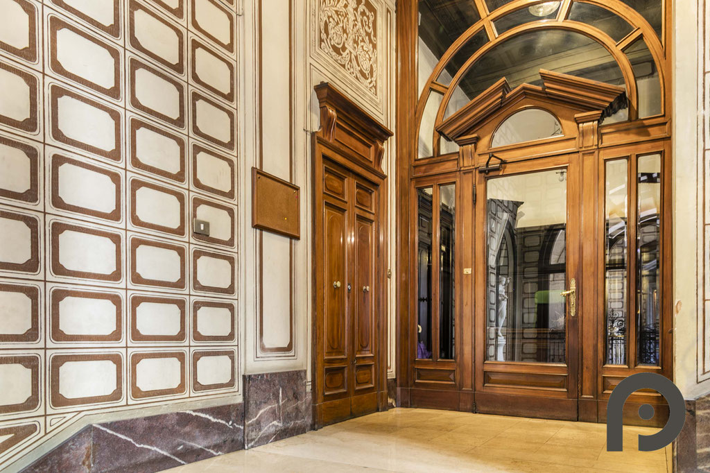 Milano (Monti/Magenta) Loft ristrutturato a nuovo in contesto d'epoca