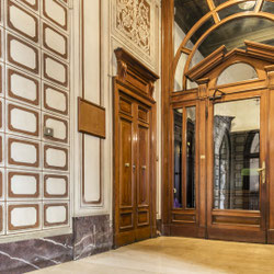 Milano (Monti/Magenta) Loft ristrutturato a nuovo in contesto d'epoca