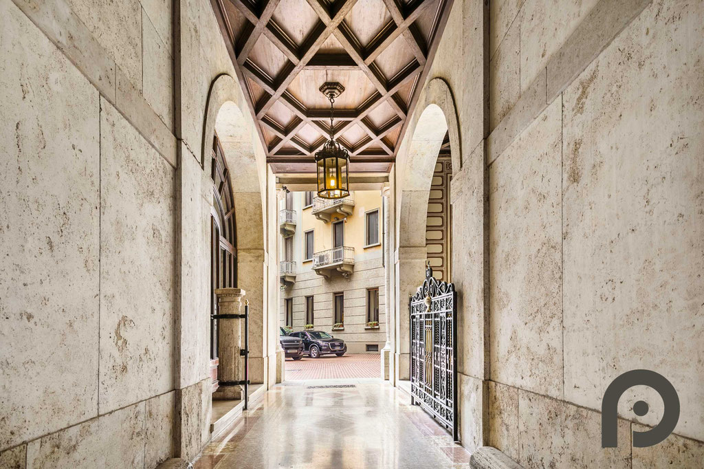 Milano (Monti/Magenta) Loft ristrutturato a nuovo in contesto d'epoca