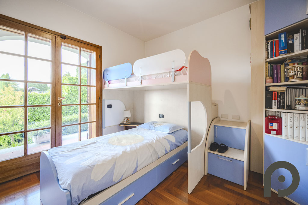 Cermenate - Villa unifamilare con piscina e vista panoramica