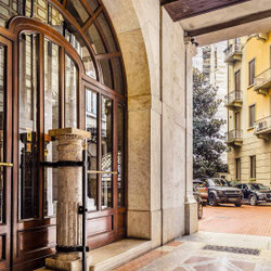 Milano (Monti/Magenta) Loft ristrutturato a nuovo in contesto d'epoca