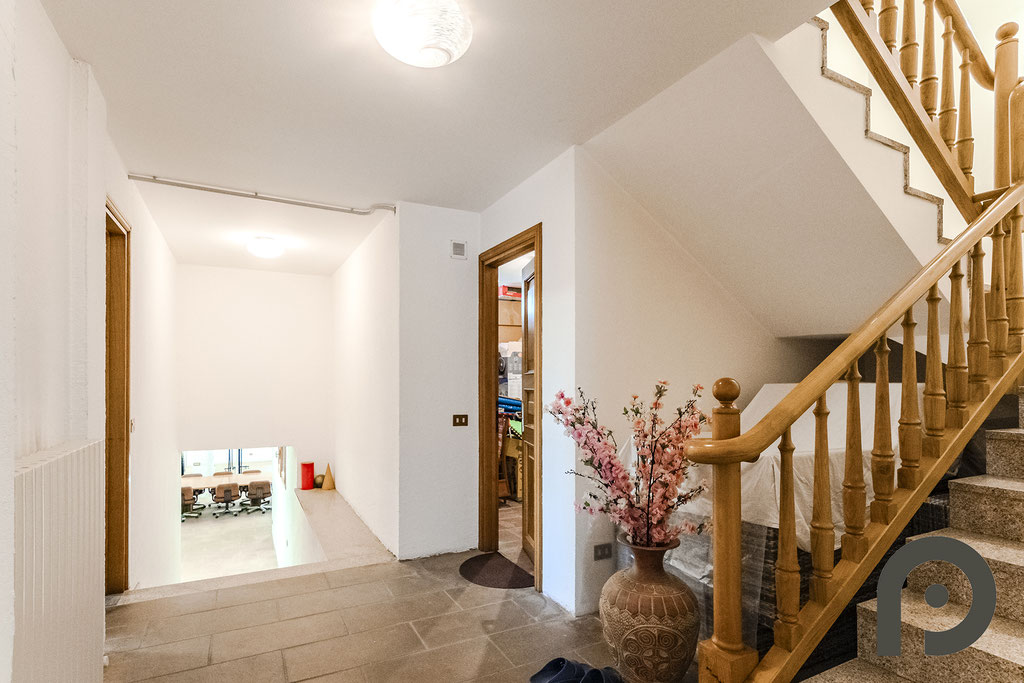 Cermenate - Villa unifamilare con piscina e vista panoramica