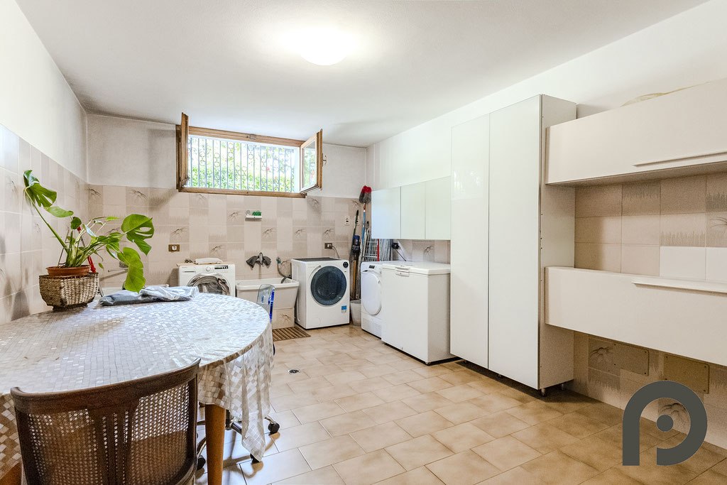 Cermenate - Villa unifamilare con piscina e vista panoramica