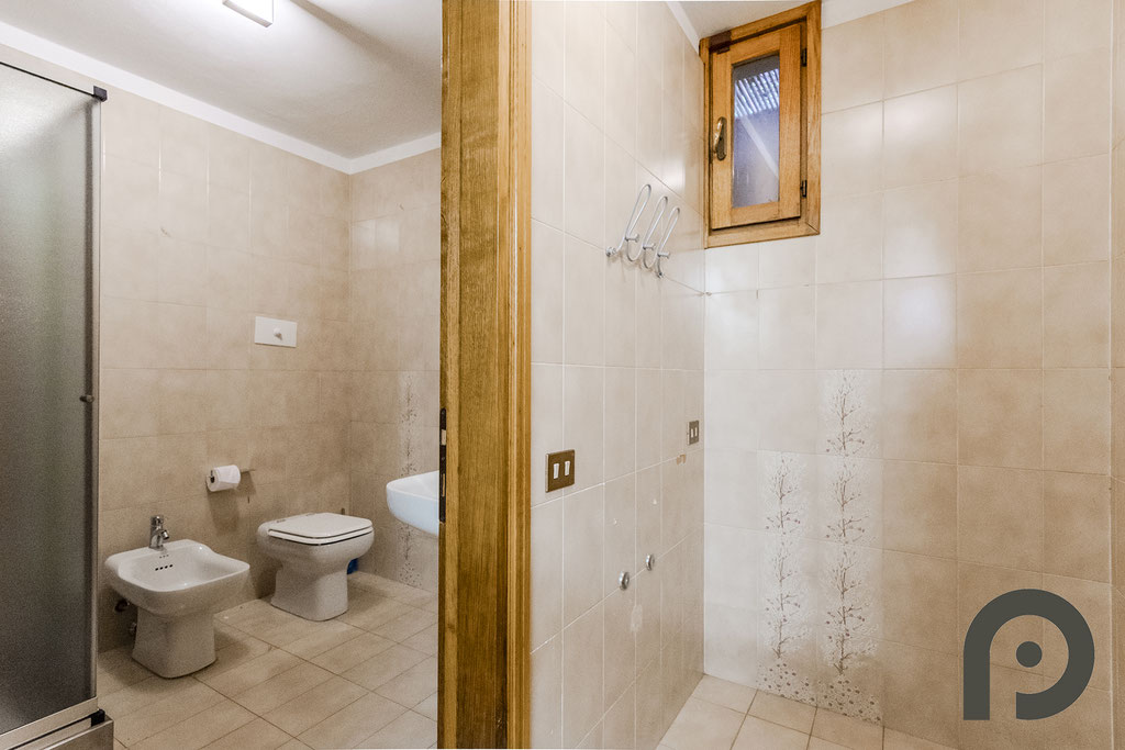 Cermenate - Villa unifamilare con piscina e vista panoramica