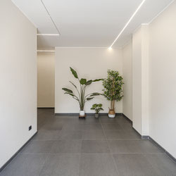 Milano (Maciachini/Farini) Luminoso trilocale in classe B