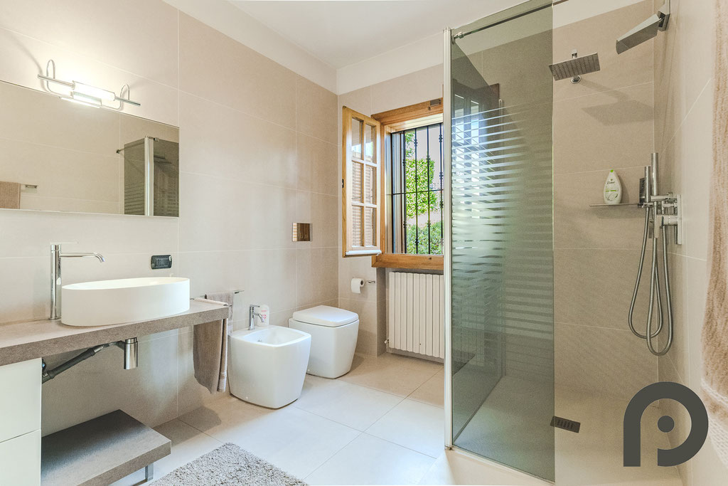 Cermenate - Villa unifamilare con piscina e vista panoramica