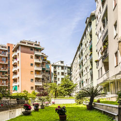 Milano (Navigli/Ticinese) Incantevole ultimo piano con vista panoramica