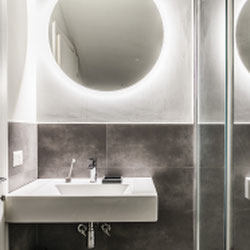 Milano (Cenisio/Firenze) Loft di design su due livelli con giardino