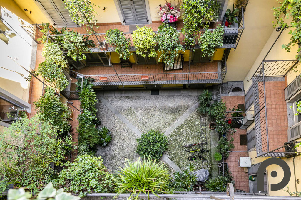 Milano (Navigli/Porta Ticinese) Trilocale in Porta Ticinese con box