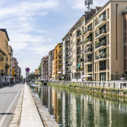 Milano (Navigli/Porta Ticinese) Trilocale in Porta Ticinese con box