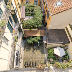 Milano (Crocetta/Missori) Luminoso trilocale su due livelli