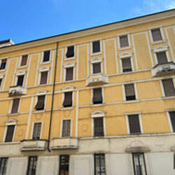 Milano (Centrale/Caiazzo) Quattro locali piano alto